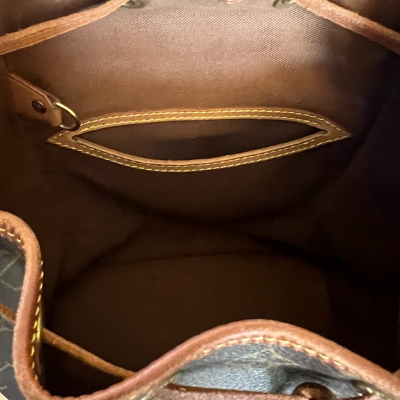 Authentic LOUIS VUITTON Monogram Montsouris MM Bacpack - Picture 10 of 12